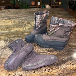 Itasca Camo snow boot size 1‎